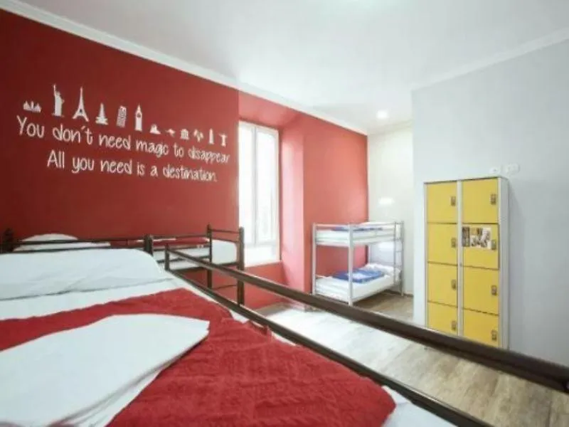 Hostel Alessandro Palace & Bar Rome